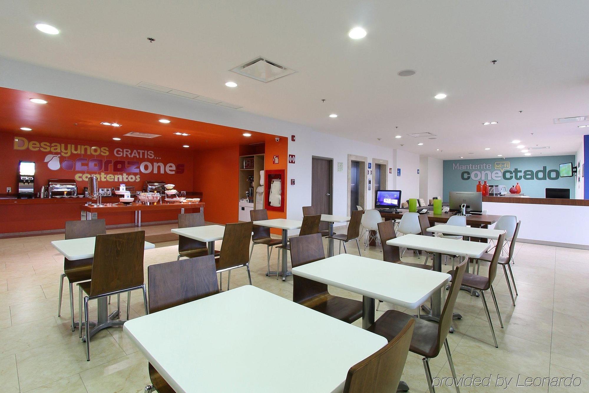 Hotel One La Paz Restaurace fotografie
