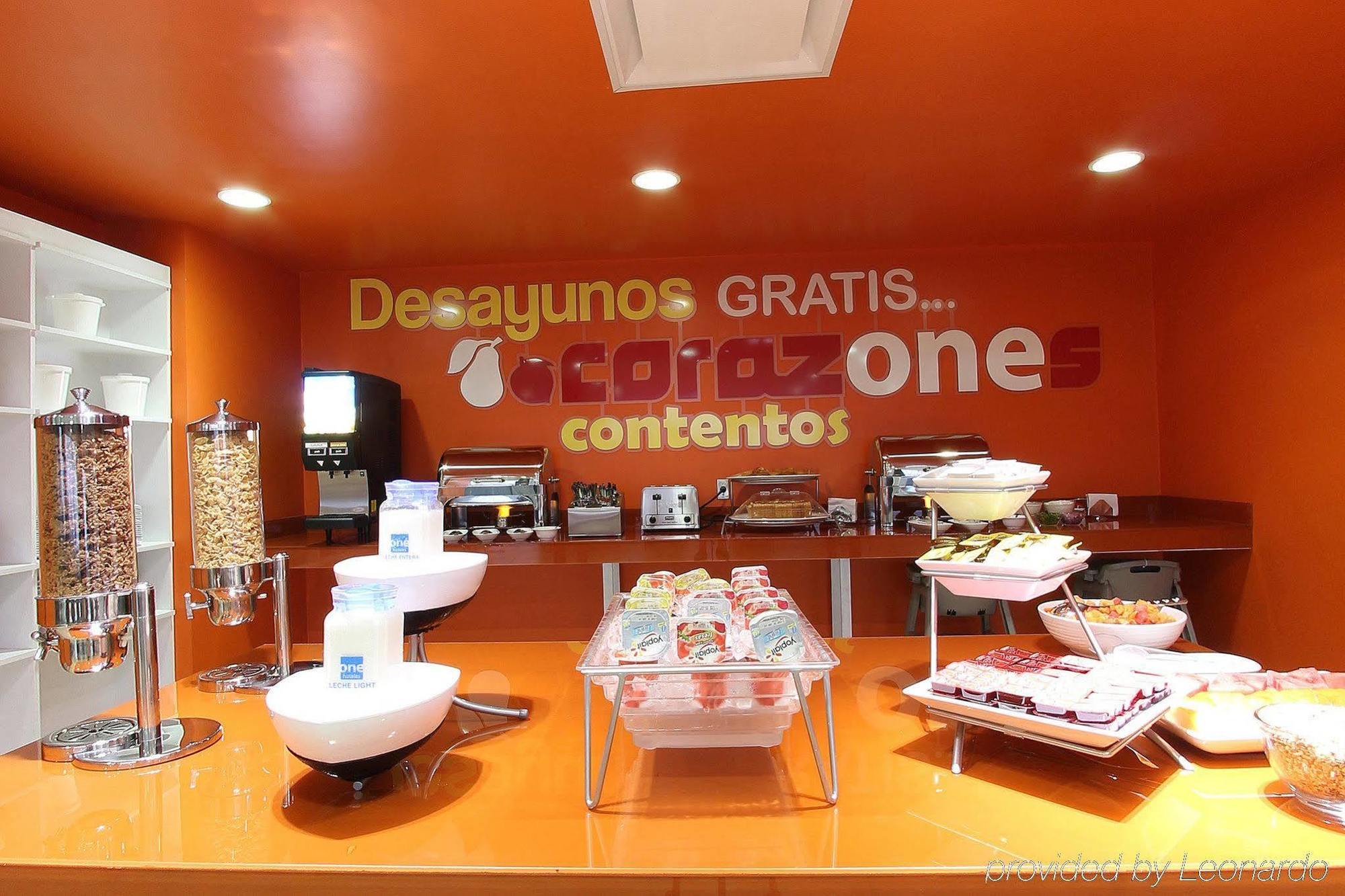 Hotel One La Paz Restaurace fotografie